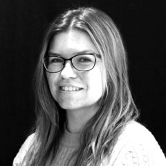 Anne Levón mustavalkoisessa potrettikuvassa.